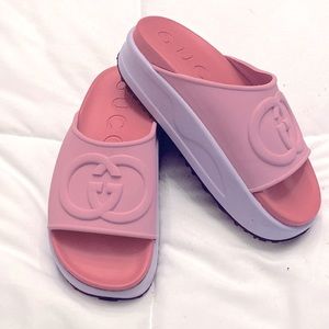Super Cute Gucci Slides” Spring into Fashion “sale”